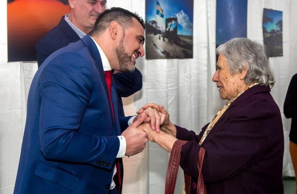 Antiguos y Pioneros Pobladores fueron agasajados en la cena homenaje