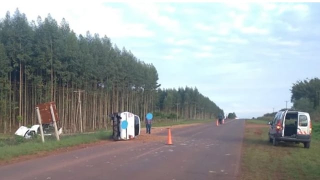 Siniestro vial en Apóstoles dejó como saldo varios heridos.