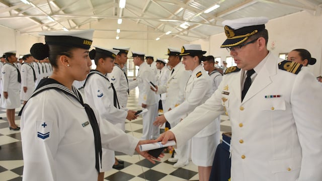 Puerto Belgrano: egresos en la Escuela de Suboficiales de la Armada