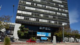 Ersep autorizó a Epec a cobrar diferenciado según el horario de consumo de energía (La Voz).