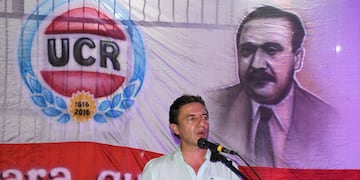 Unos se comen las uñas y otros se divierten en el carnaval