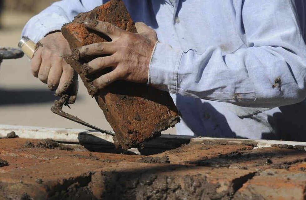 La paralización de las obras privadas deja sin trabajar a 4.000 personas en Salta