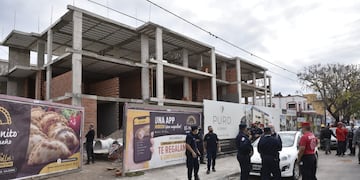 Tres heridos en una obra en construcción en barrio Cerro de las Rosas. (Facundo Luque)