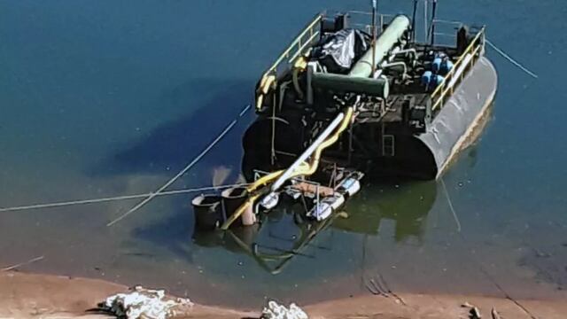 Se acabó el plazo de acuerdo con Itaipú y bajó el caudal del Río. Foto: Norma Devechi