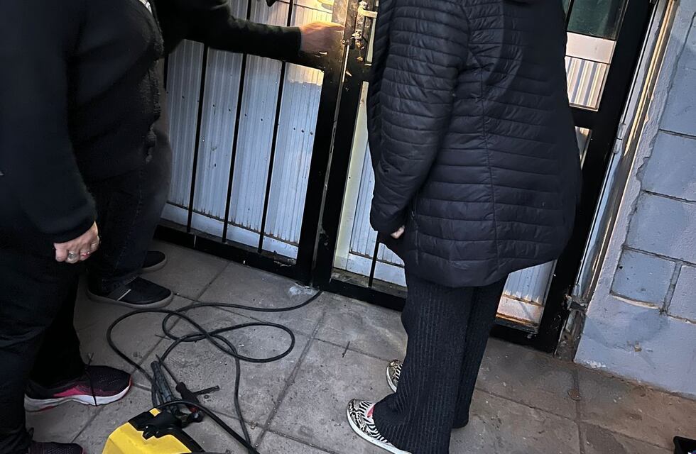 Respuesta inmediata ante el vandalismo en la vecinal del barrio 2 de Abril