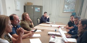 La Comisión de Acción Social y Medio Ambiente pide informes sobre agua y atención de emergencias en Tres Arroyos