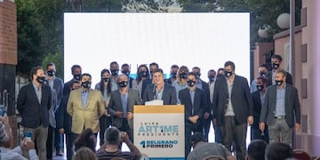 Luis Fabián Artime oficializó a los integrantes del equipo que lo acompaña.