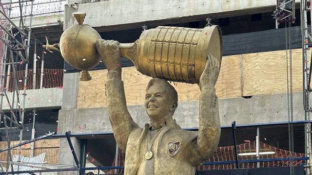 La estatua de Marcelo Gallardo.