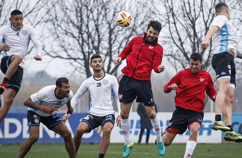 Instituto - Chacarita cambia de día por la muerte de Maradona y va televisado