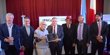 La provincia busca fortalecer el sector cooperativo y mutualista.