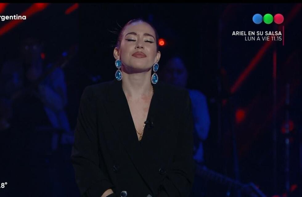 Cecilia Mirábile: tras una batalla pareja, pasó a los knock out de La Voz Argentina