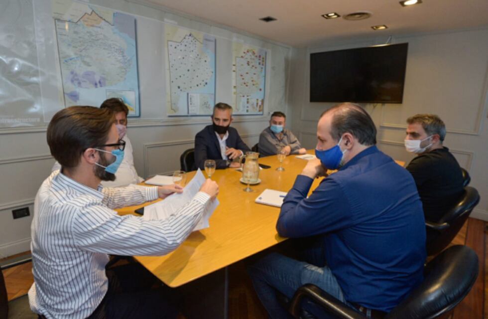 Anunciaron plan de obras hídricas para Bahía, Coronel Rosales y Villarino
