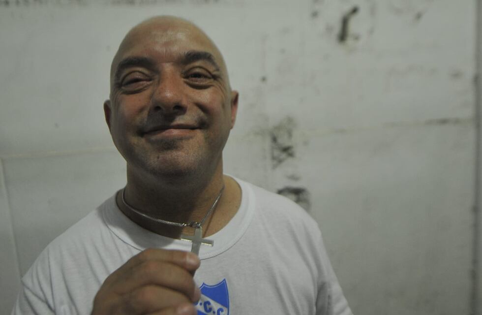 Fanático de Q´Lokura: un peluquero retrató a Gonzalito en la cabeza de un cliente y sorprendió a todos