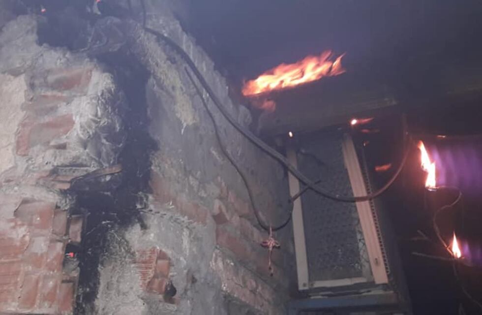 Bahía: voraz incendio en una vivienda