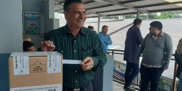 Elecciones en Misiones 2023: Isaac Lenguaza sufragó en Posadas.