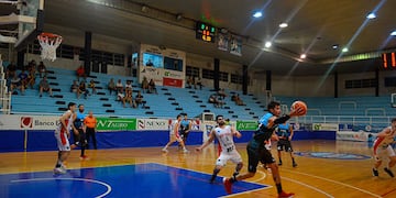 Echagüe cayó ante San Isidro en el Luis Butta.