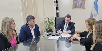 De alumnos de la Facultad de Bioquímica, Quimica y Farmacia de la UNT