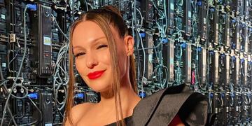 Así comenzó el festejo de los 44 años de Pampita. (Instagram @pampitaoficial/ @negroluengo)