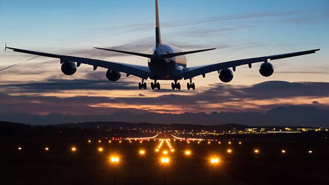 El aeropuerto de San Rafael tendrá la capacidad de soportar aeronaves Boeing 737-800 en una pista de 1.887 m2 y 30 metros de ancho. (imagen ilustrativa)