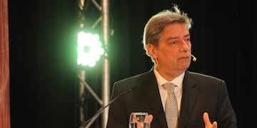 Horacio Rosatti recibió un pedido para postergar la decisión sobre la coparticipción.