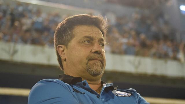 "Estoy eternamente agradecido a Maradona", aseguró el DT de Belgrano.