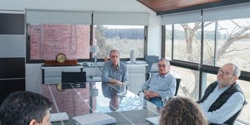 Salto Grande, el Archivo General de la Nación y CAFESG trabajan en la recuperación de material histórico de Federación.