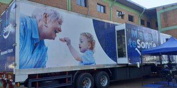 El consultorio odontológico móvil “Misiones te Sonríe” se encuentra en Eldorado.