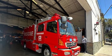 Japón donó una autobomba a los Bomberos Voluntarios de Gualeguaychú