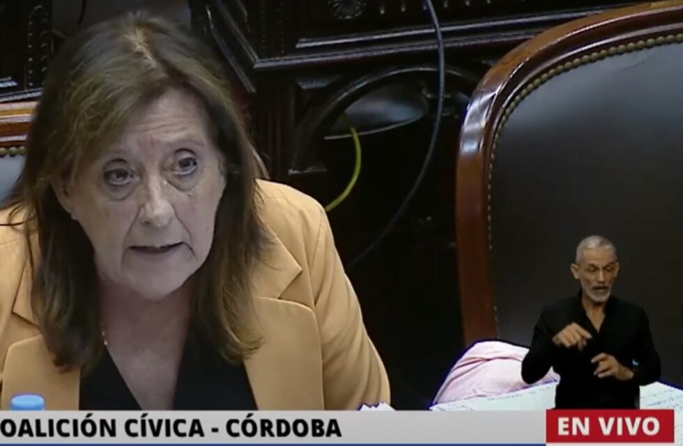 La diputada Martínez Villada expresó su rechazo al proyecto de legalización del aborto