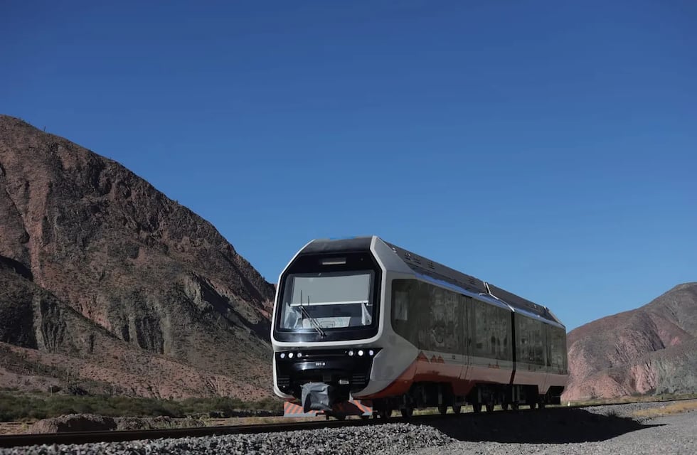 En vacaciones, el Tren Solar de Jujuy resume “territorios, culturas y futuros posibles”