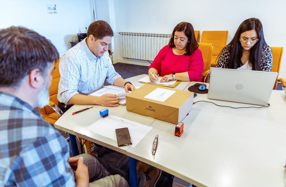 Se realizó la apertura de sobres para avanzar en la Etapa II del HRU