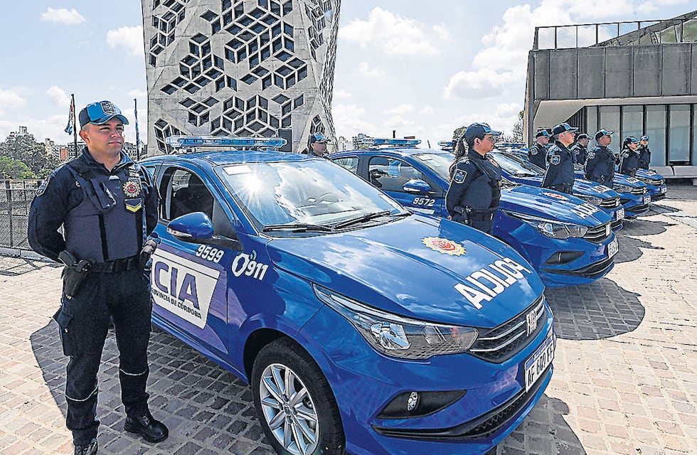 Pago a empleados públicos de Córdoba: cuándo comienza el depósito del salario de noviembre