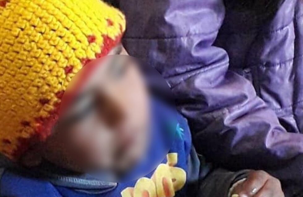 Mujeres tejedoras buscan abrigar a chicos de 100 merenderos mendocinos para el Día del Niño