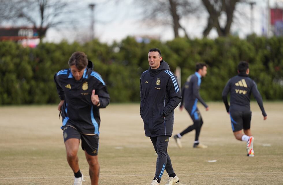 Lionel Scaloni valoró la presencia de juveniles en la Selección: “Necesitamos que empujen”