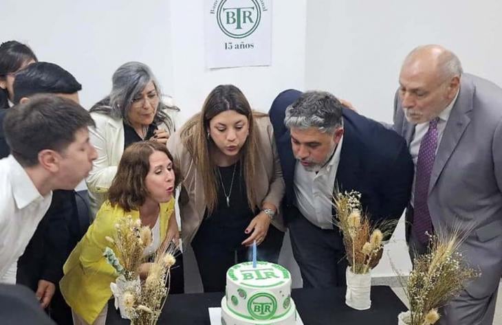 A 15 años de su creación, el servicio fortalece su producción, amplía técnicas y consolida su lugar como referente argentino y latinoamericano.