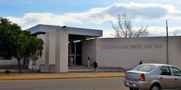 La Justicia de Cruz del Eje investiga las causas y condiciones alrededor del incendio fatal.