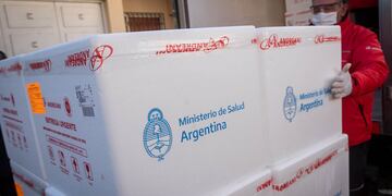 Llegaron mas vacunas Sinopharm al vacunatorio Central