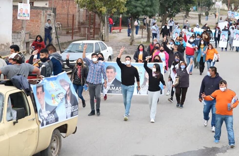 “Los barrios merecen nuevas oportunidades para salir de la decadencia”, dijo Llamas