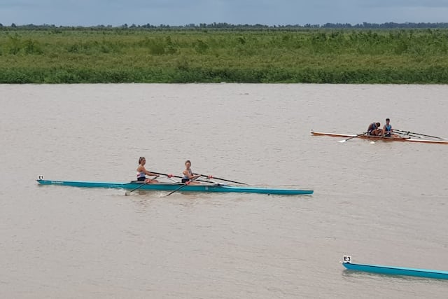 Competencia de Remo en Villa Constitución.