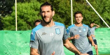 Ignacio Piatti no estará ante Independiente. (Télam)