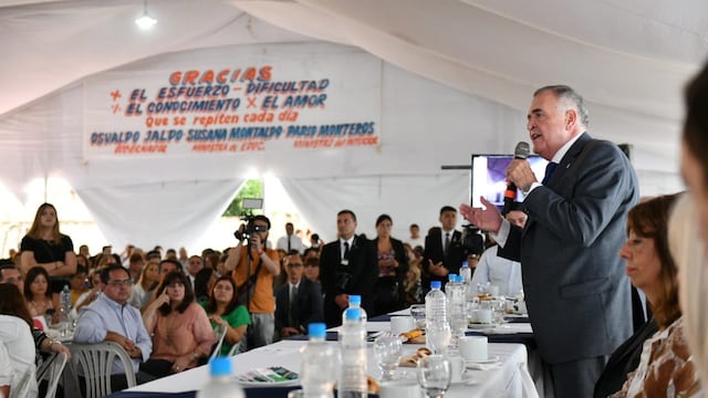 Jaldo lidera iniciativa interministerial para fortalecer la educación en la provincia