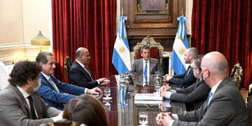 Sergio Massa junto a Guzman y Manzur, en la previa al arranque del debate por el Acuerdo con el FMI.