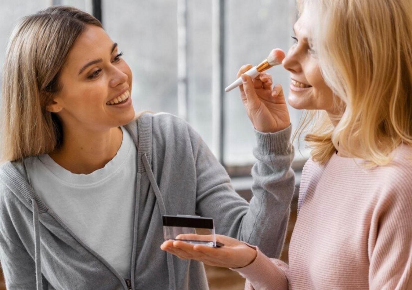 Cómo comprar maquillaje, perfumes y cremas con descuentos