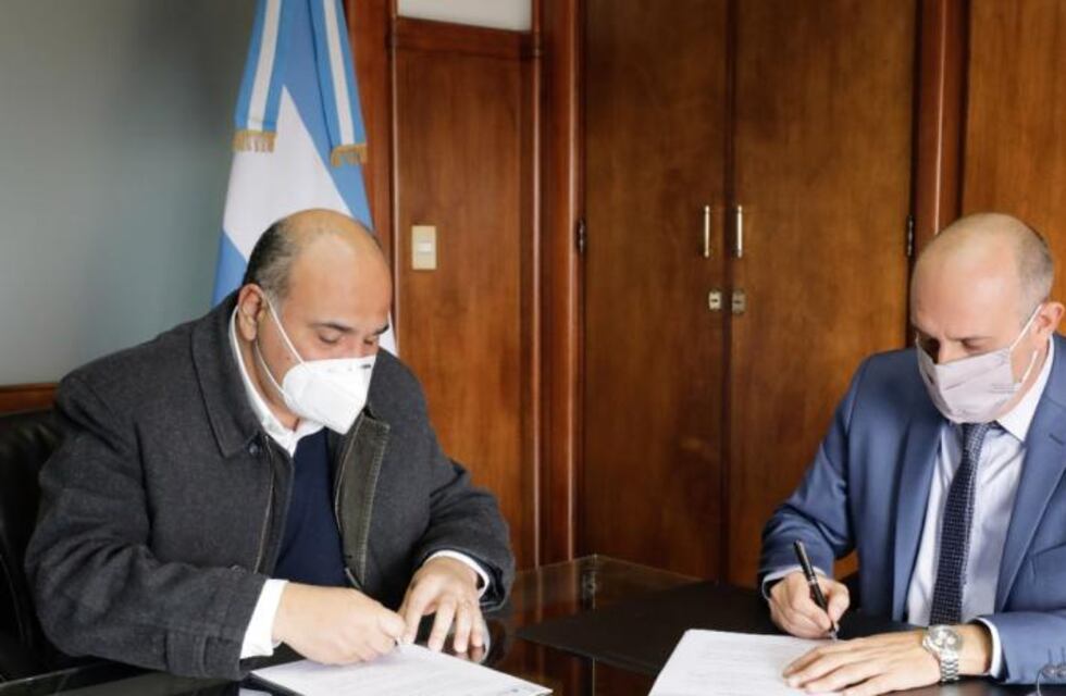 Firmaron un convenio para la rehabilitación y puesta en valor del puente ferroviario sobre el Río Salí