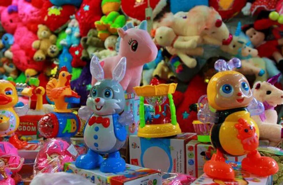 Ideal para el Día de la Niñez: una local de Córdoba ofrece juguetes desde $600