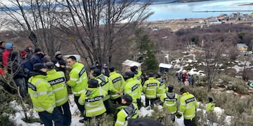 Destacan a municipales y policías por desactivar la ocupación ilegal de Bosque del Faldeo
