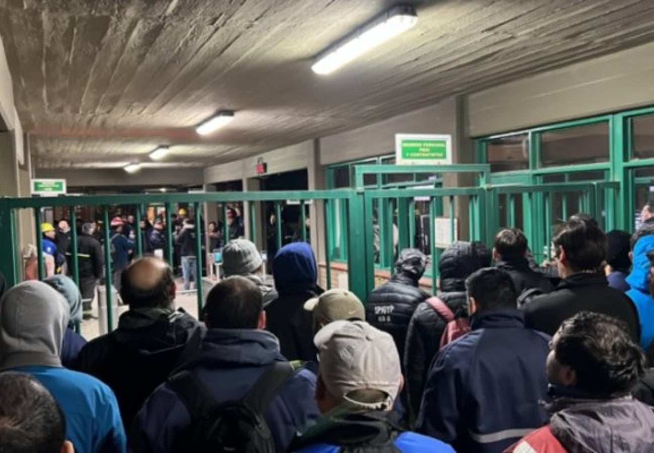 Continúa el conflicto en la Petroquímica Río Tercero.
