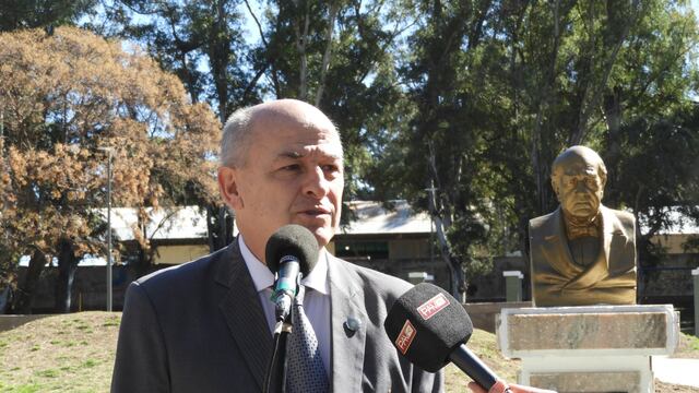 Acto oficial Día del Maestro.