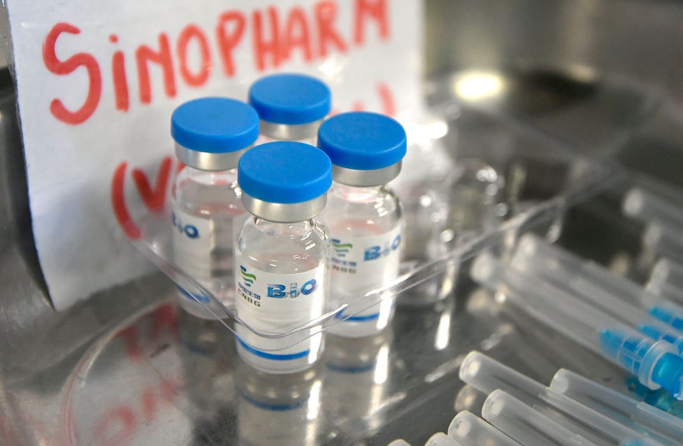 Llegan más vacunas Sinopharm