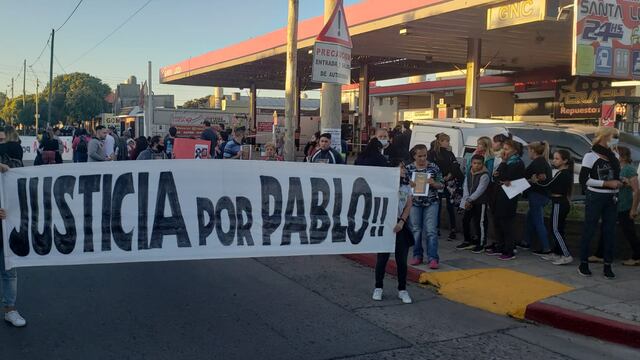 Marchan por Pablo, el playero asesinado en un robo en avenida Rancagua.